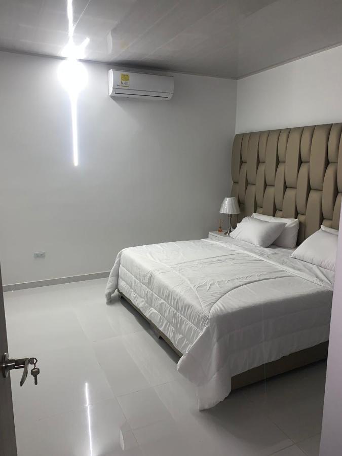 Ayenda Apartahotel Noche De Luna กาลี ภายนอก รูปภาพ