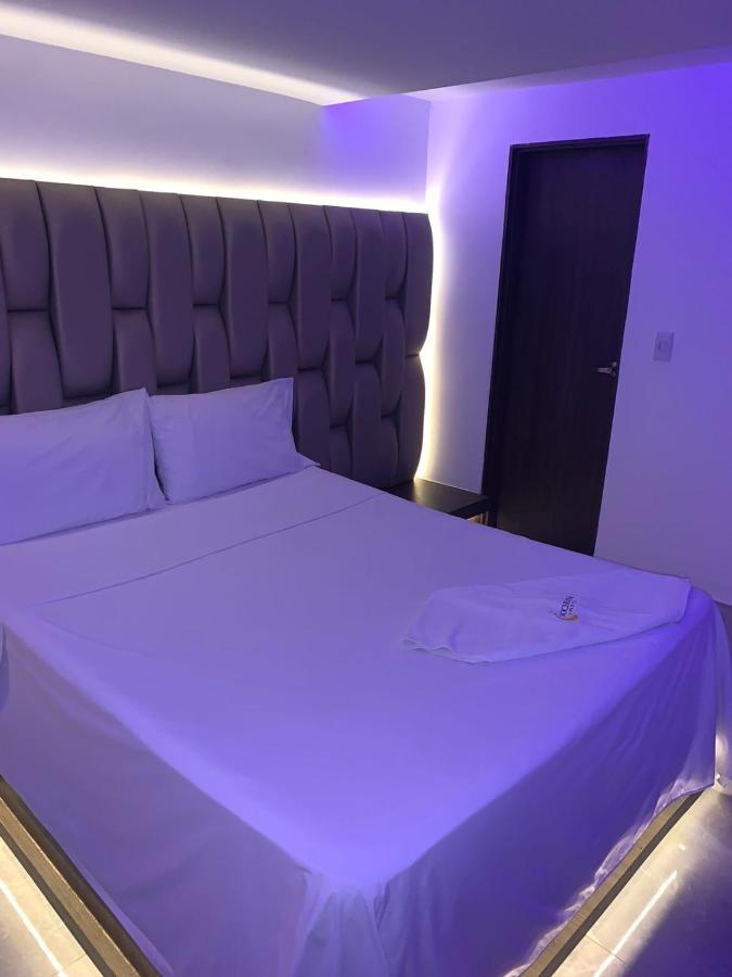 Ayenda Apartahotel Noche De Luna กาลี ภายนอก รูปภาพ