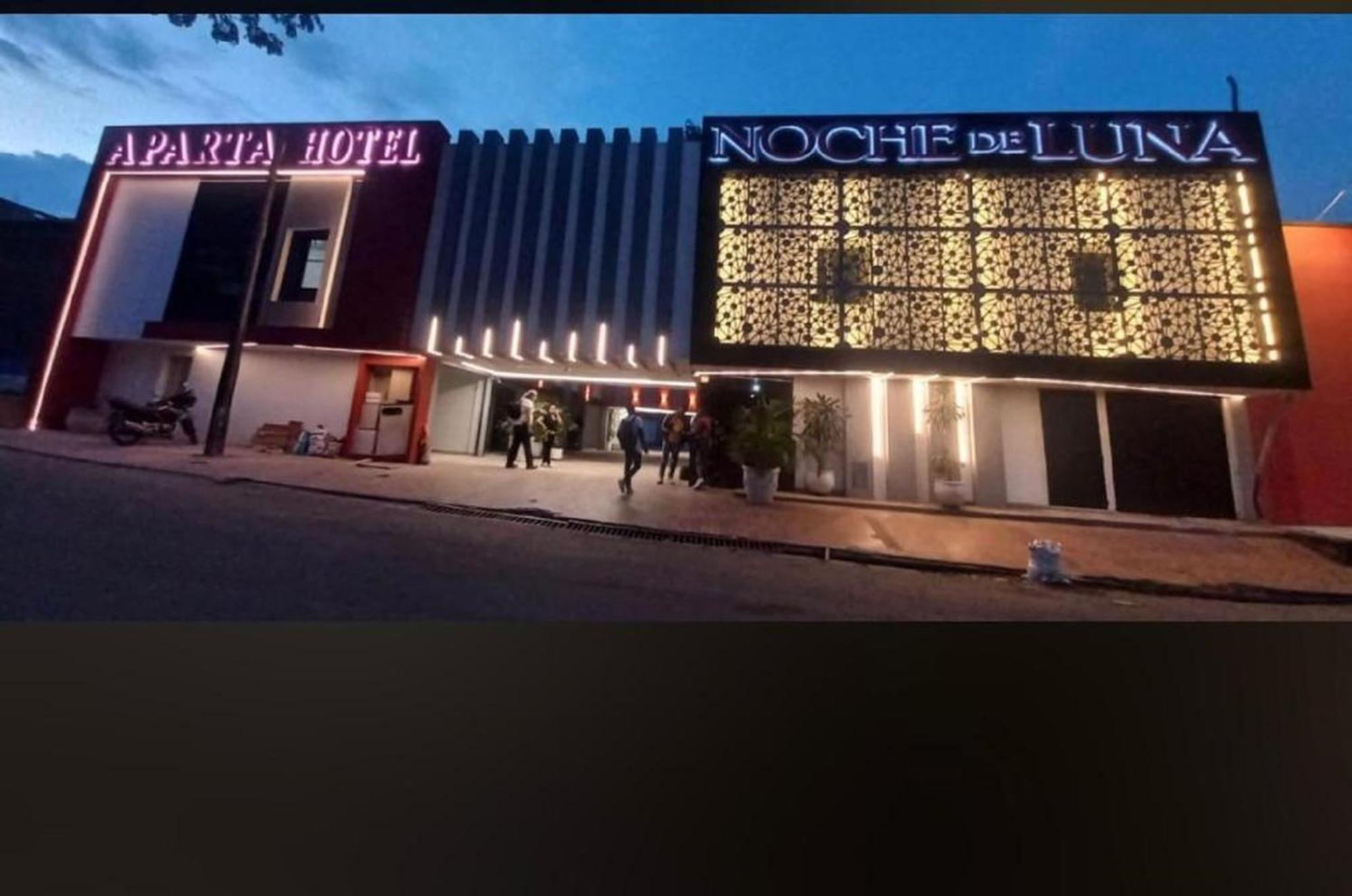 Ayenda Apartahotel Noche De Luna กาลี ภายนอก รูปภาพ